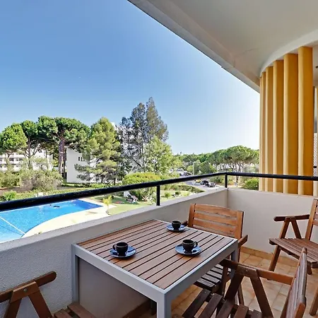 Balcony With Pool By Homing דירה וילהמורה